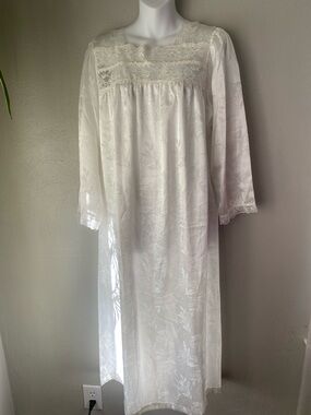 Christian Dior Cream Lace Slip with Satin Trim